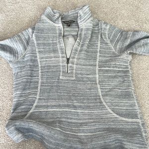 Tommy bahama 1/2 zip